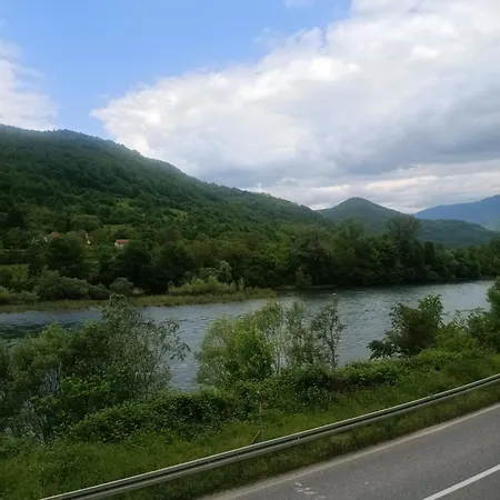 بيت ضيافة Drina-krivi Vir