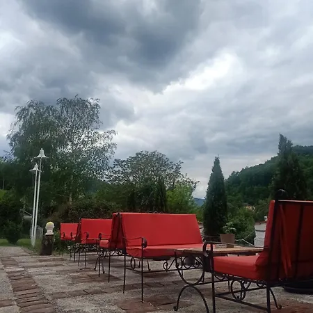 Гостевой дом Drina-krivi Vir Баина-Башта